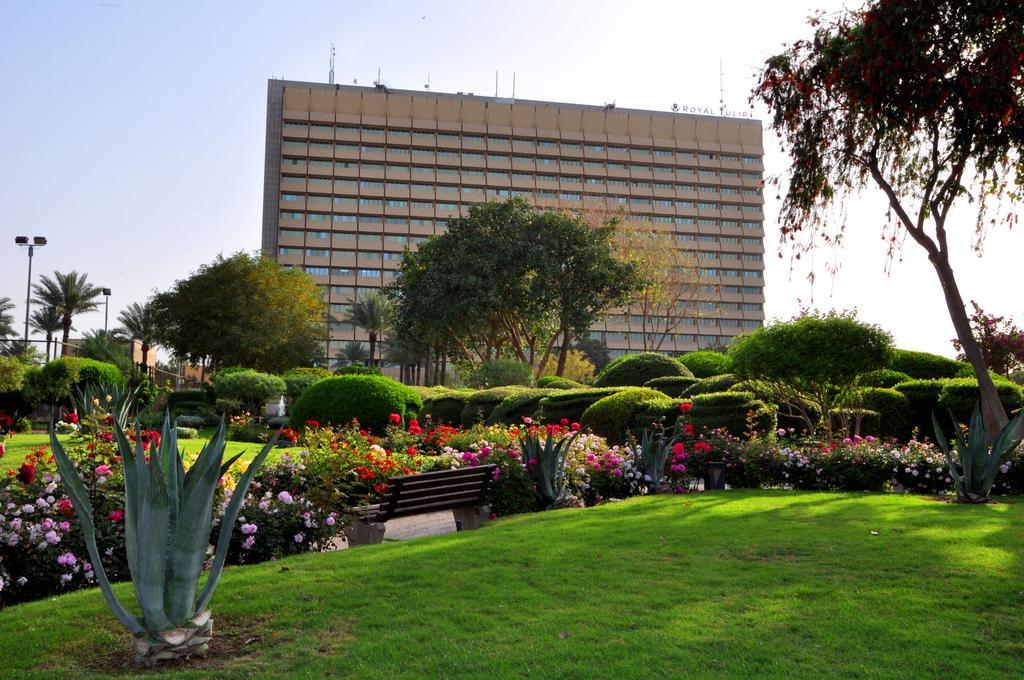 Royal Tulip Alrasheed Hotel Baghdād Exterior foto